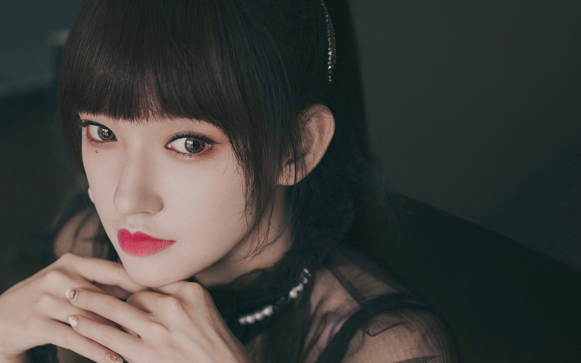 天空飞碟投掷大赛，空中竞技的趣味风潮，投掷飞碟的图片